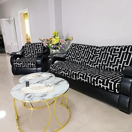 Villa Altin's House Tirana