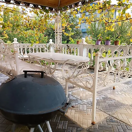 Altin's House Villa